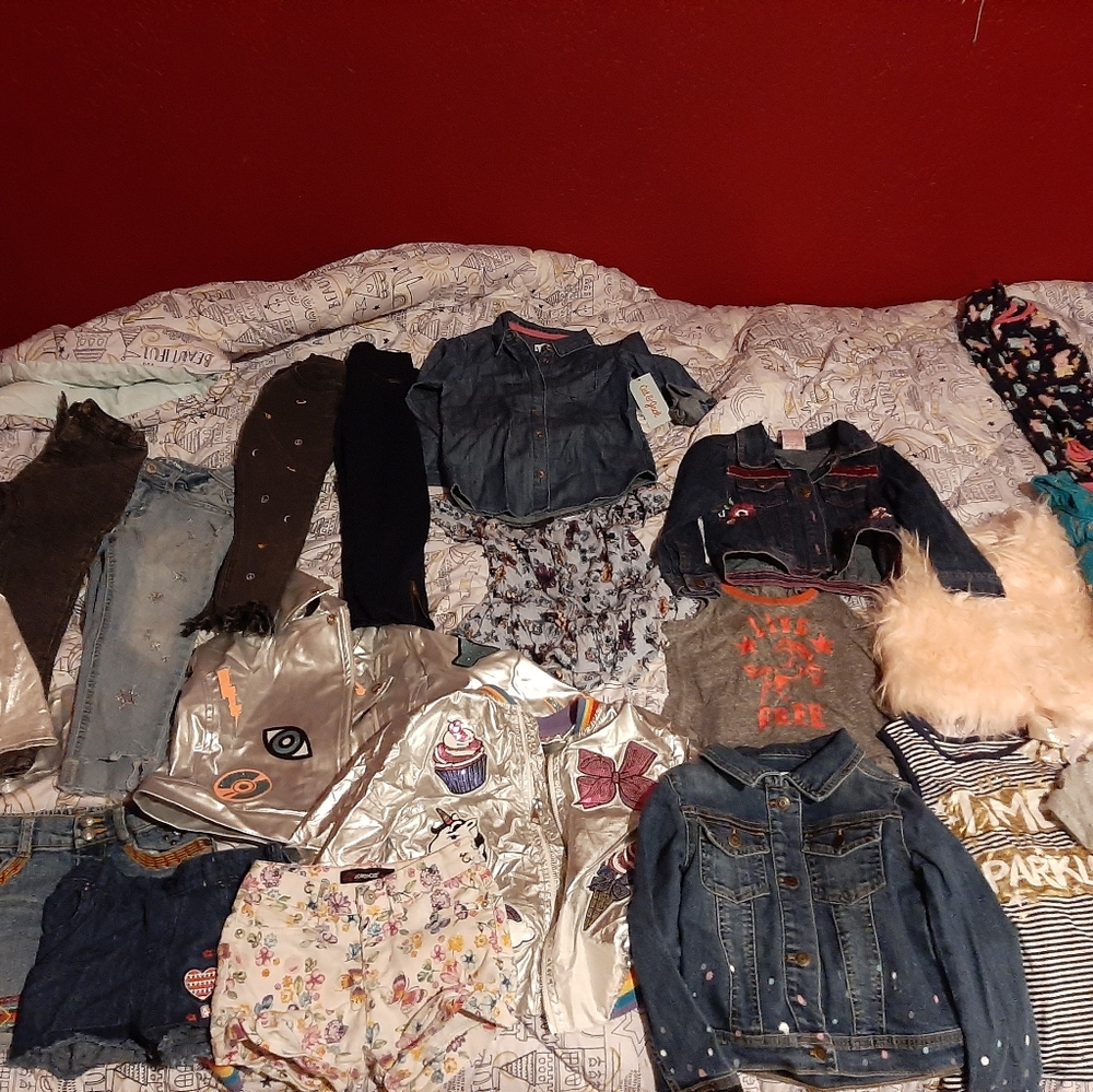 LOT of 4-5t & 6t  girls cloths!